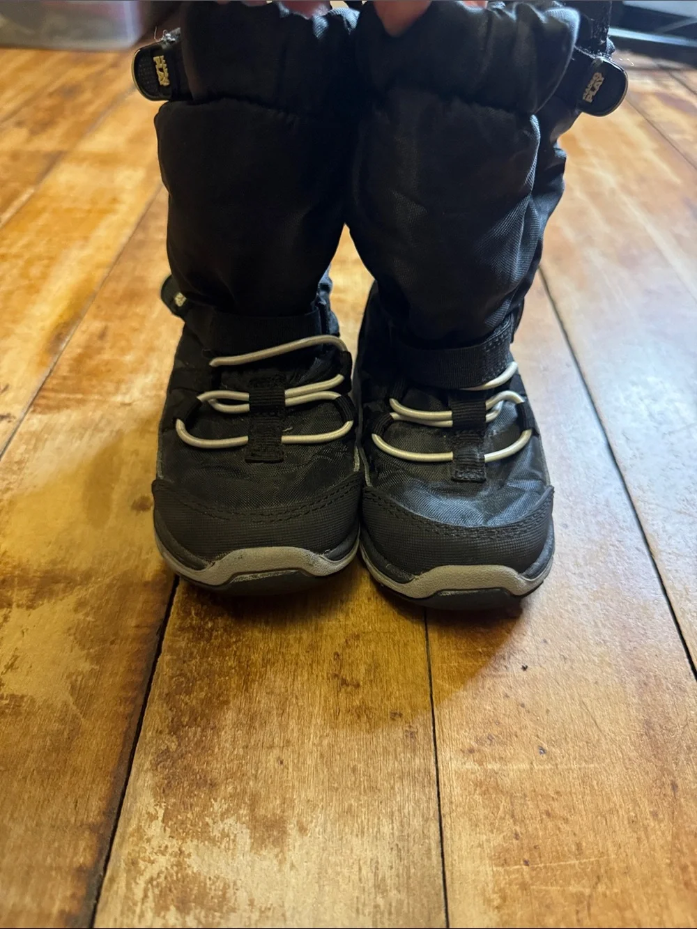 Stride Rite sneaker boot Black Winter Snow Boots size 6.5 toddler washable